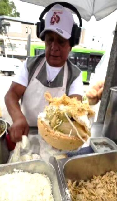 Todo en una mordida: Conchamacos