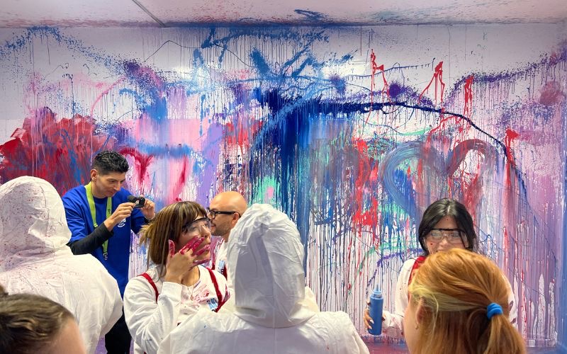 creacion del mural del evento de ocean spray por el anti club