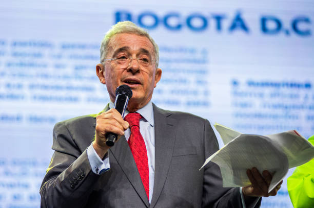 declaran-culpable-soborno-expresidente-colombia-alvaro-uribe-2