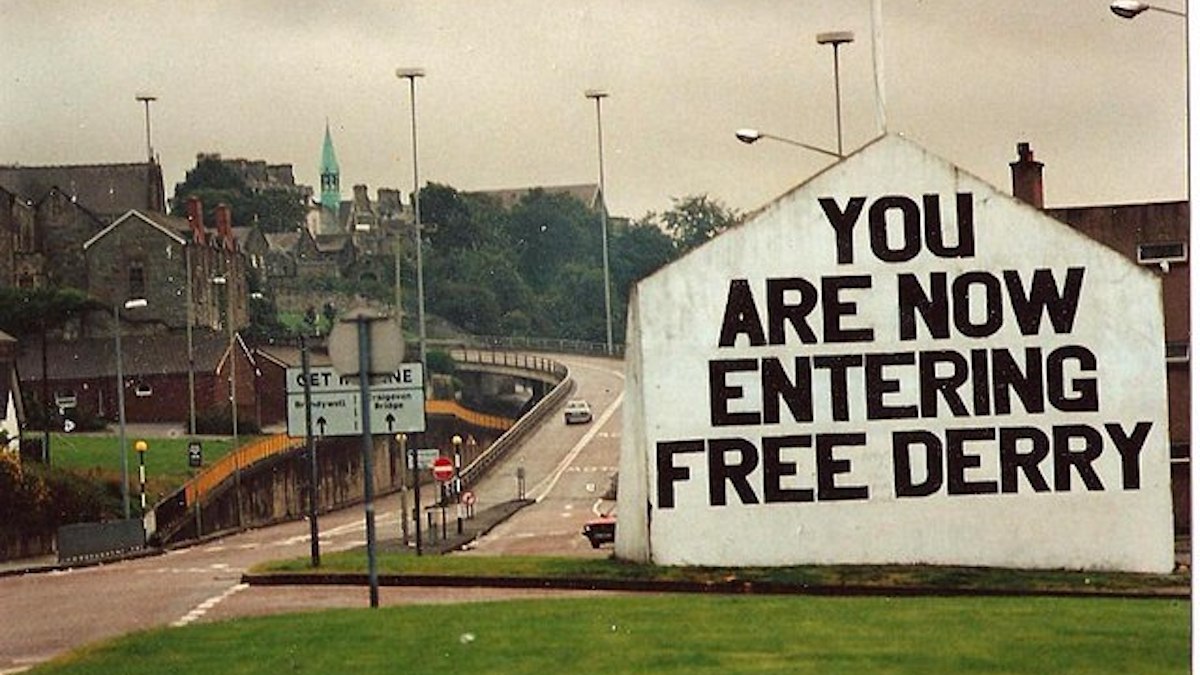 Free Derry Corner, en el barrio de Bogside de Derry, Irlanda del Norte