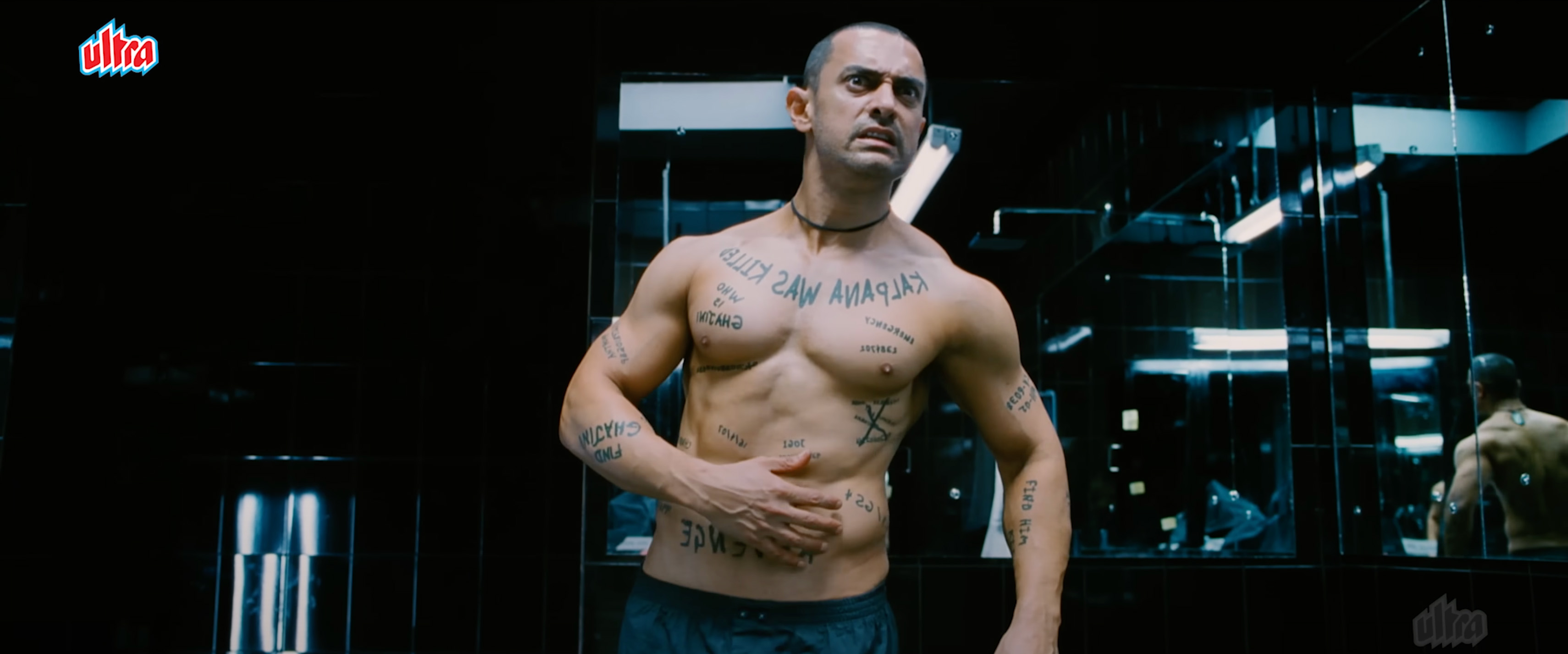 Protagonista de Ghajini, el remake de Memento de Bollywood