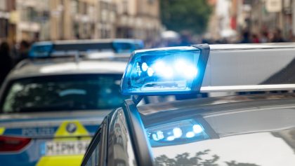 Conductor atropella a multitud en club nocturno de Los Ángeles