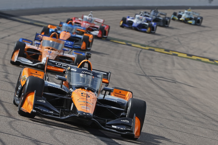 Pato O'Ward en la segunda carrera en Iowa