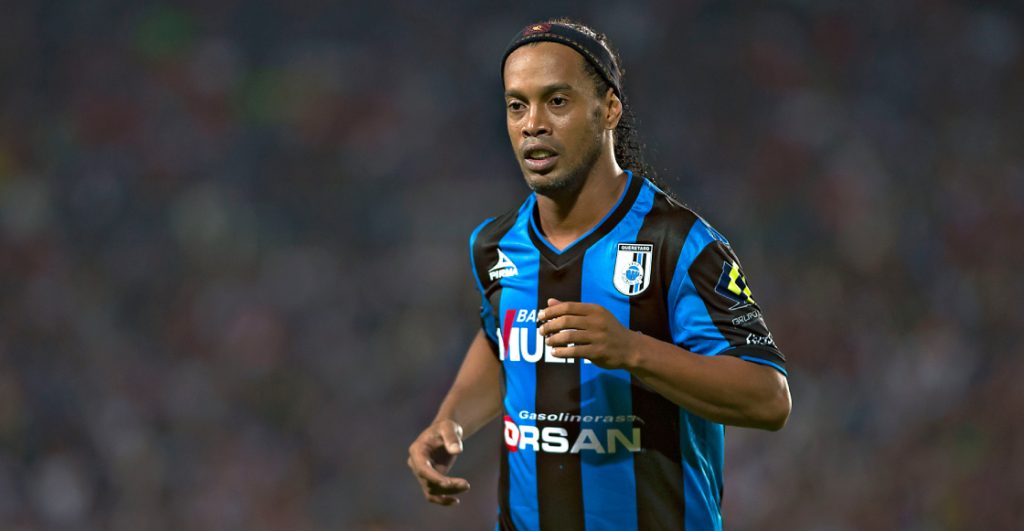"No quería pero había intereses para obligar a que jugara": Vucetich sobre Ronaldinho