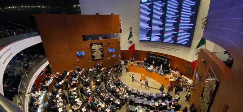 CURP biométrica y vigilancia masiva: Un resumen de las leyes de seguridad aprobadas en México