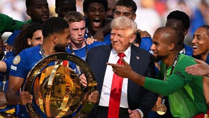 trump-mundial-de-clubes-trofeo-se-queda-casa-blanca-oficina-oval-estorba-chelsea-