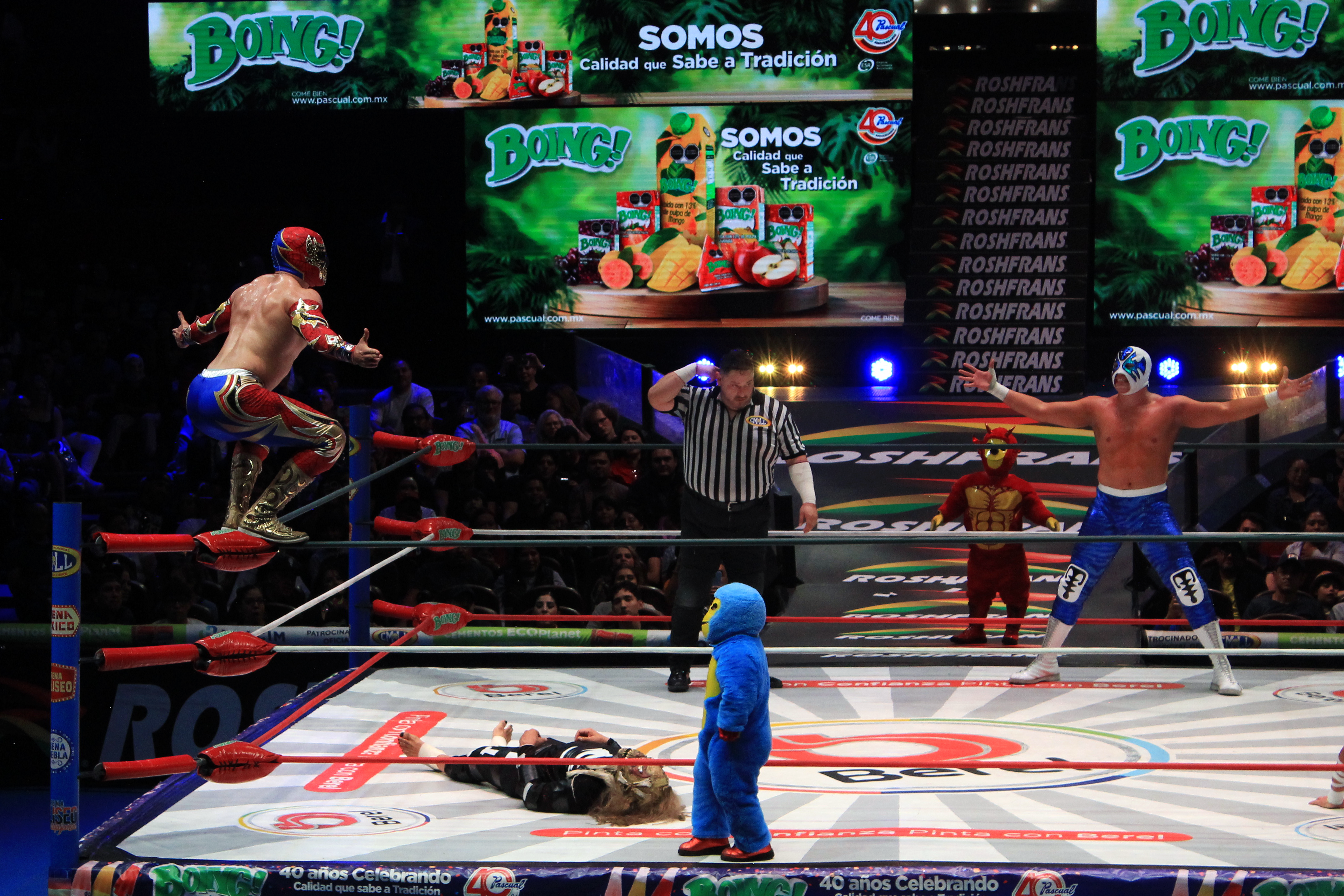 El Gran Prix Internacional CMLL | Viernes Espectacular