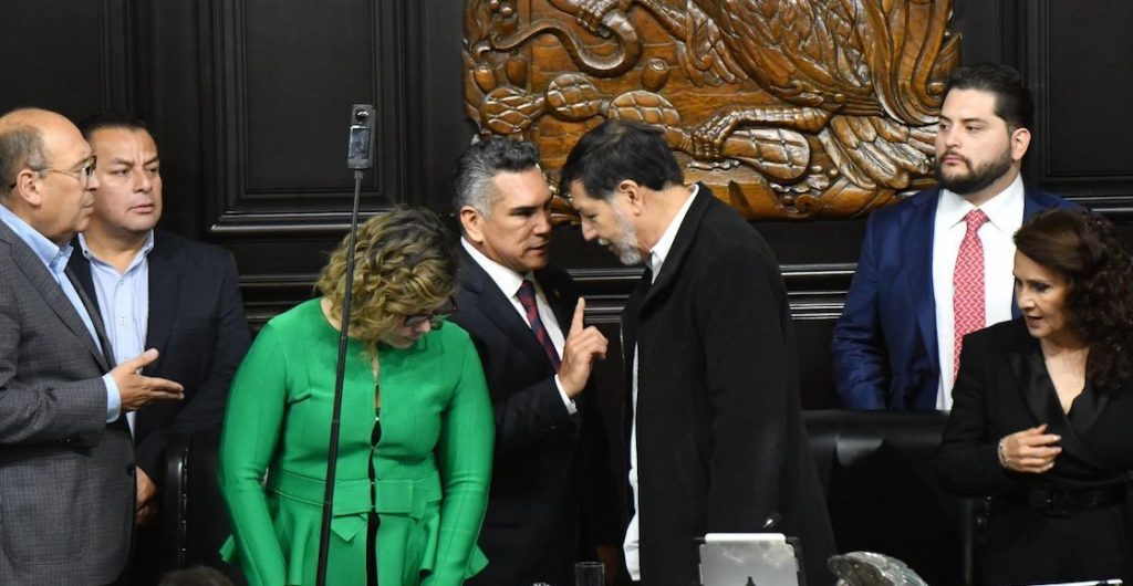 Bronca Noroña y Alejandro Moreno