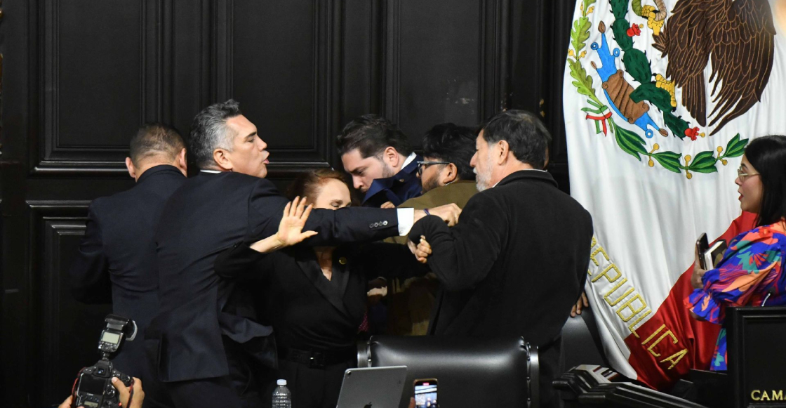 Alito Moreno y Fernández Noroña se agarran a golpes en pleno Senado