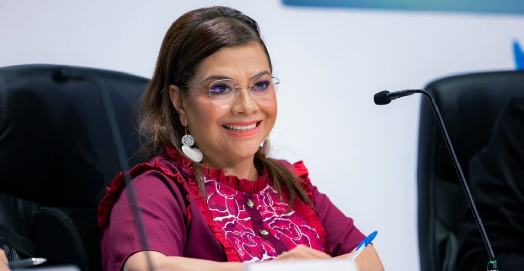 ¡Eso sí me interesa! Clara Brugada prepara programa de apoyo económico para mayores de 30 años