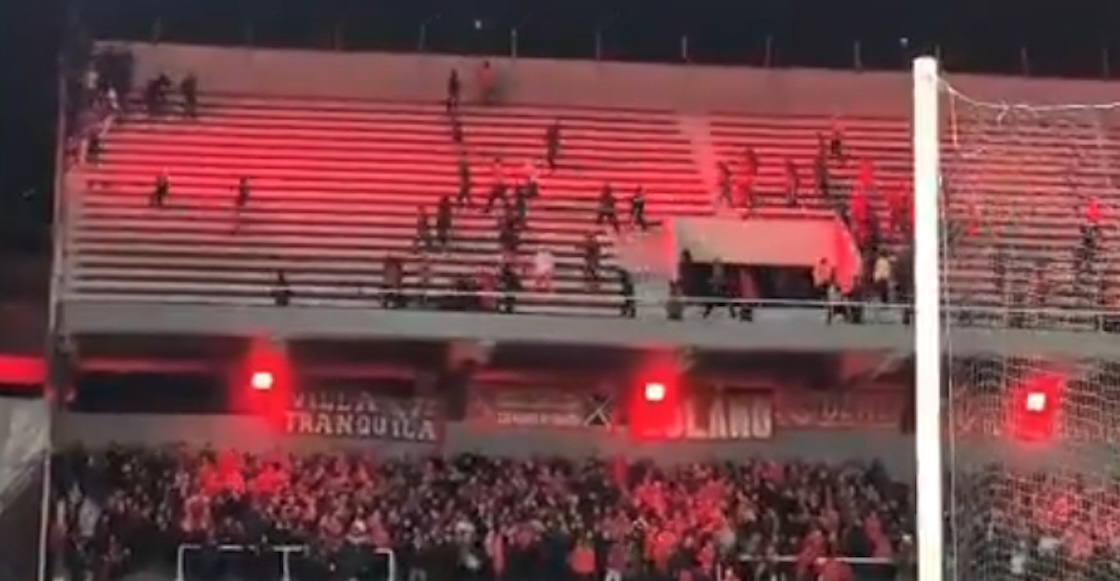 barbarie-conmebol-sudamericana-independiente-u-de-chile-linchamientos-1