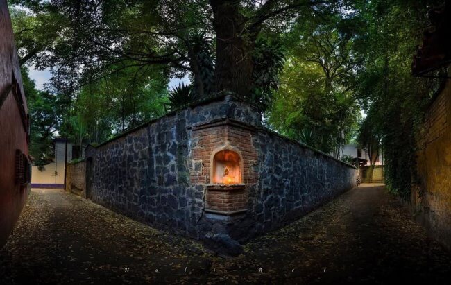 Recopilación de callejones bonitos y macabros en la CDMX