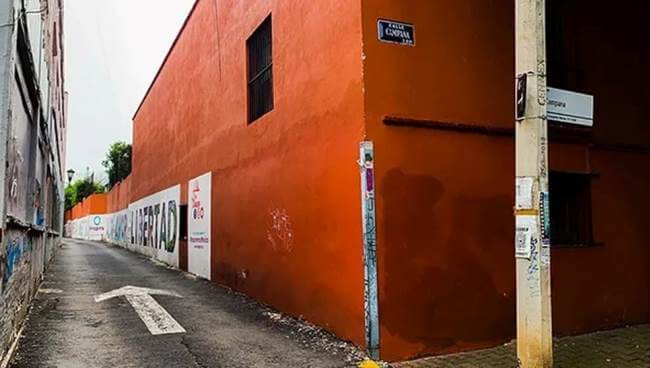 Recopilación de callejones bonitos y macabros en la CDMX