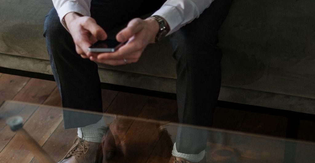 Cuando el machismo se disfraza de coaching y 'superación personal'