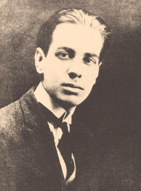 Consejos para escribir cuentos e inventar laberintos, cortesía de Borges