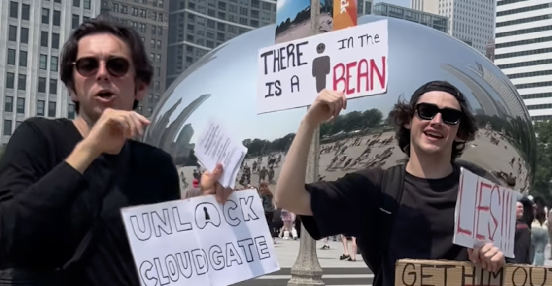 hombre-atrapado-the-bean-chicago-escultura-shitposting-conspiracion-2