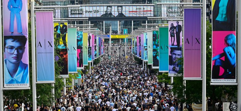 Investigan muerte de fan durante concierto de Oasis en Wembley
