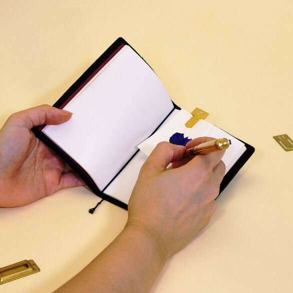 Tinta indeleble presenta: Lugares para comprar plumas bonitas