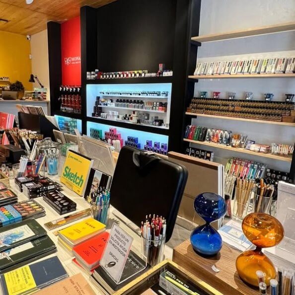 Tinta indeleble presenta: Lugares para comprar plumas bonitas