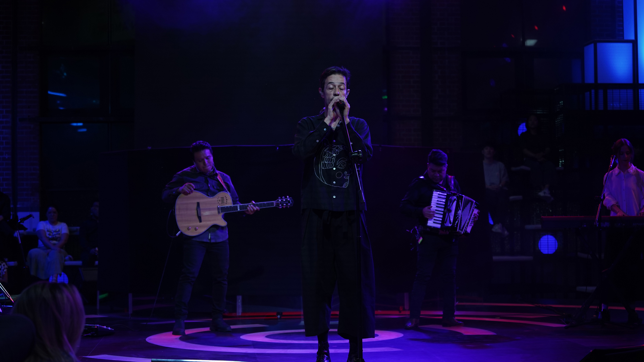 Meme del Real para HYBE Latin America 