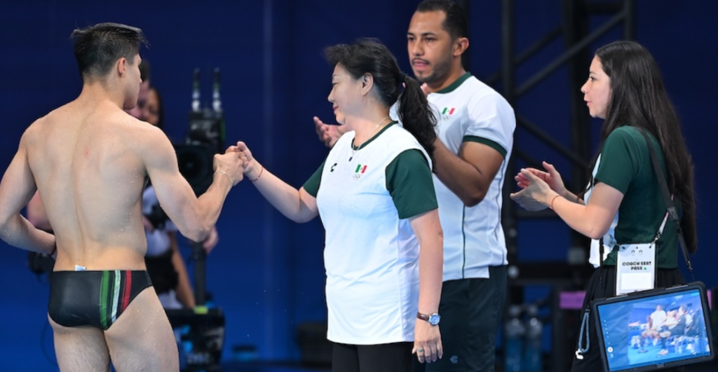 "Que Ma Jin se quede": Osmar Olvera pide aumento para su entrenadora