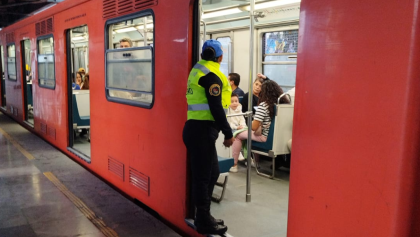 Sancionan a policía del Metro por negar acceso a una mujer transgénero al vagón exclusivo