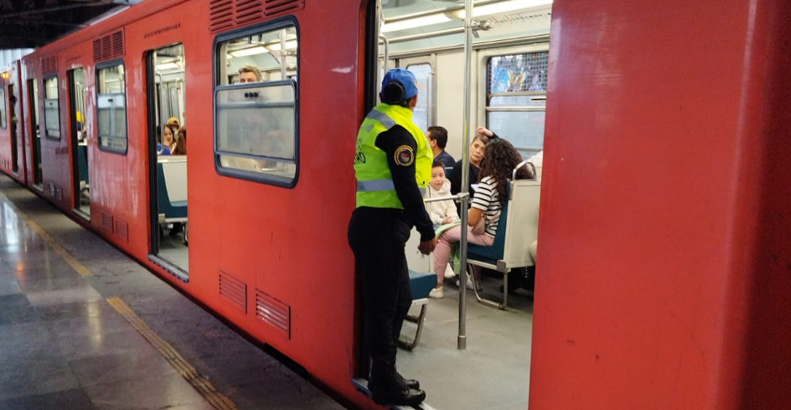 Sancionan a policía del Metro por negar acceso a una mujer transgénero al vagón exclusivo