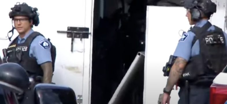 Tiroteo en escuela católica de Minneapolis / Captura de pantalla