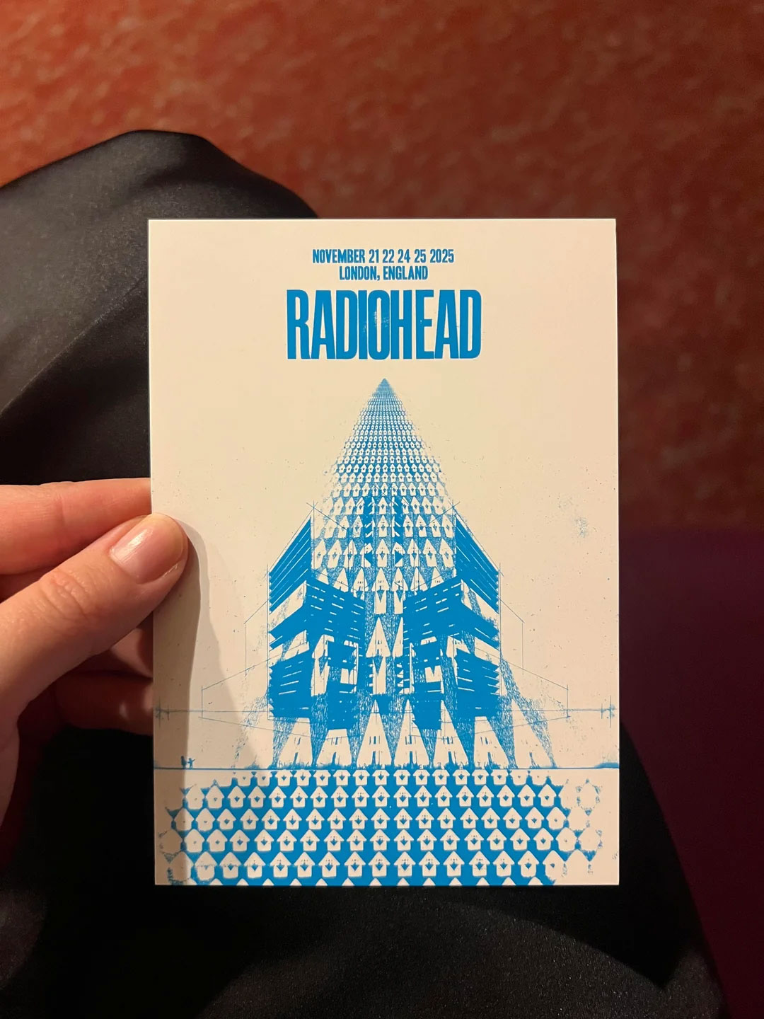 Flyer de Radiohead distribuido en Barbican Center de Londres