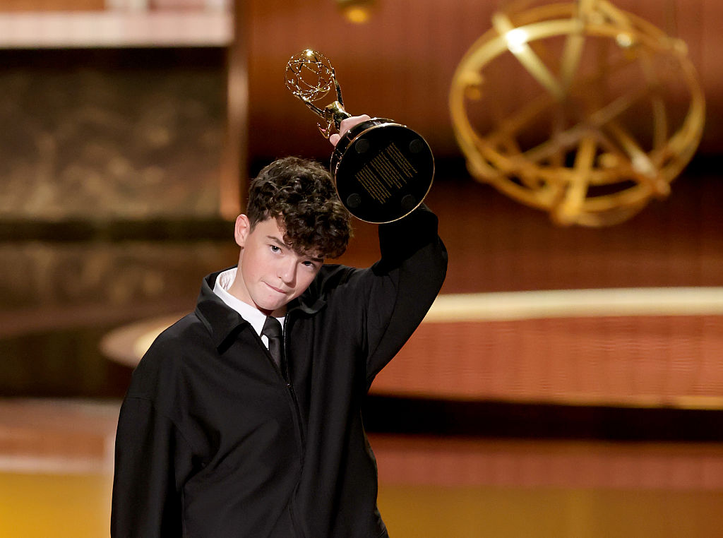 Owen Cooper se llevó el Emmy por su trabajo en Adolescencia