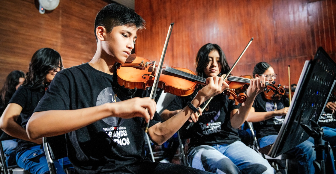aduana-mexico-retiene-instrumentos-musicales-donados-suiza-ninos-chiapas-2