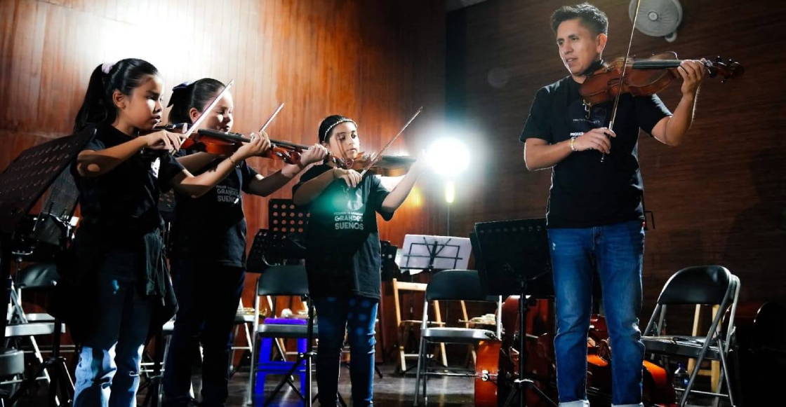 aduana-mexico-retiene-instrumentos-musicales-donados-suiza-ninos-chiapas