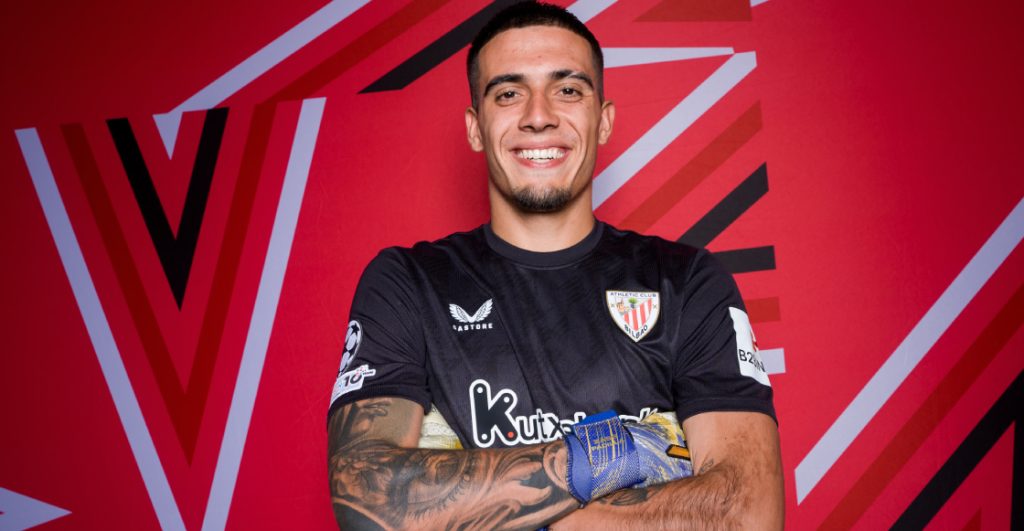 Álex Padilla recibe suspensión de tres partidos