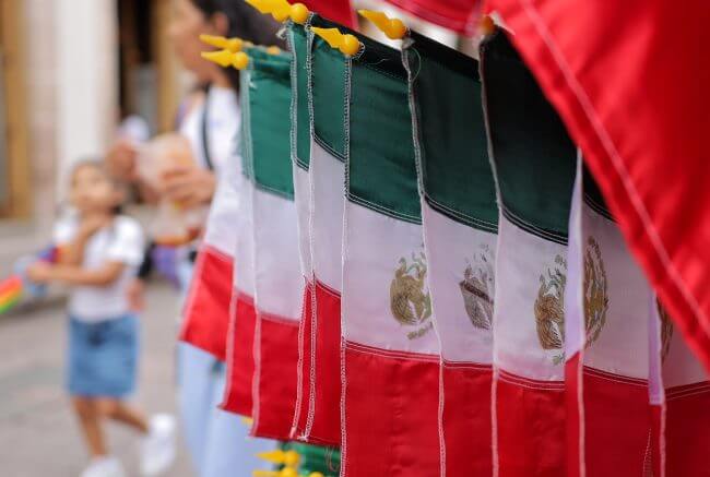 Dónde fabrican las banderas en México