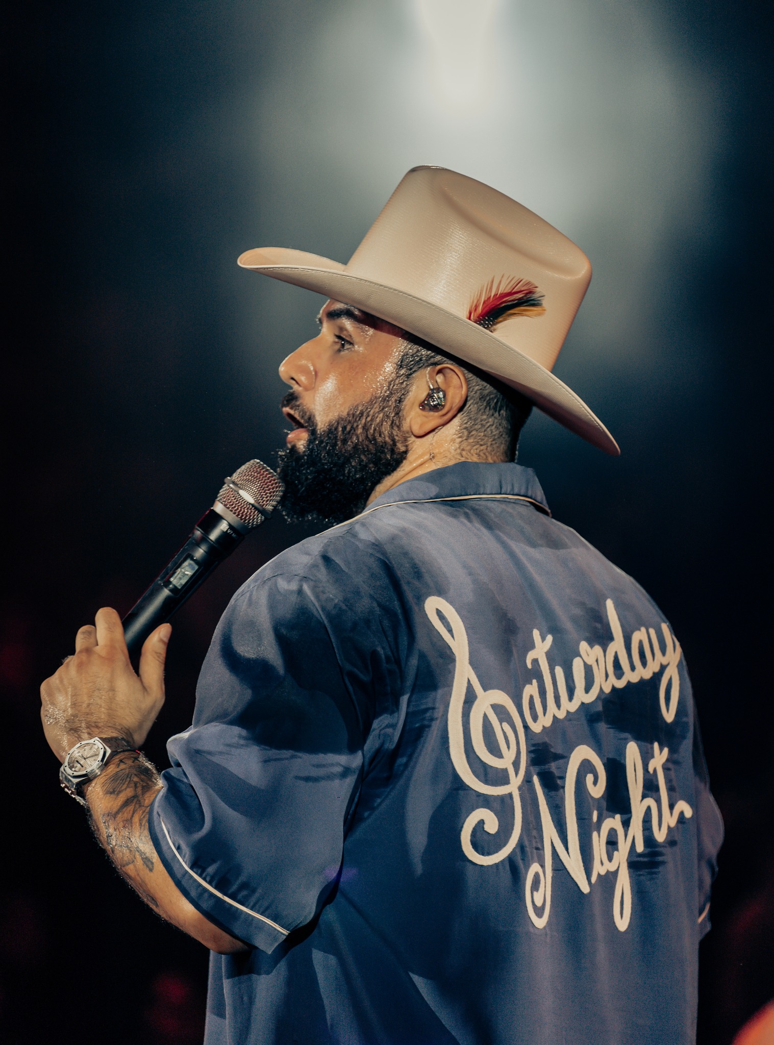 ¡Orgullo nacional! Carin León es el primer mexicano en anunciar una residencia en The Sphere de Las Vegas