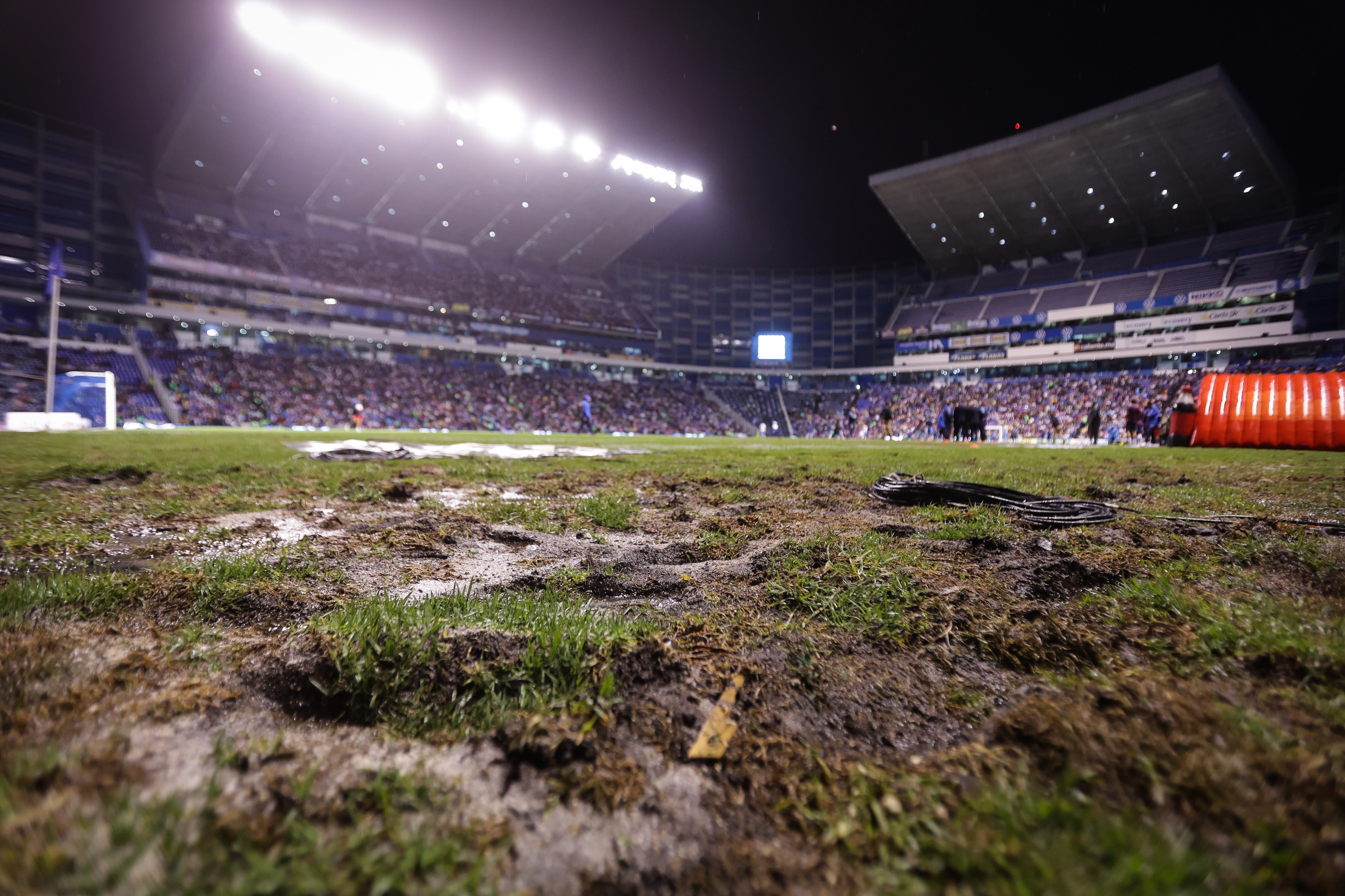 Estadio Cuauhtémoc durante el Puebla vs Chivas 