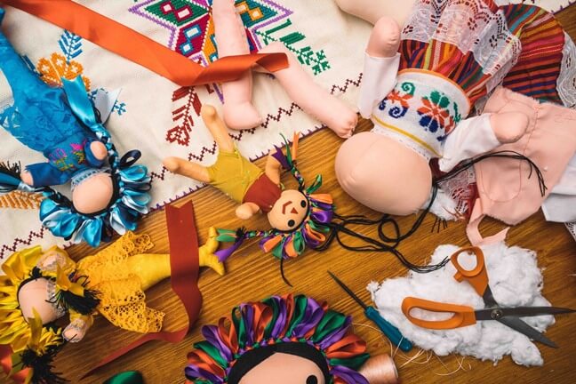 Pequeño homenaje a las muñecas Lele y sus trenzas largas