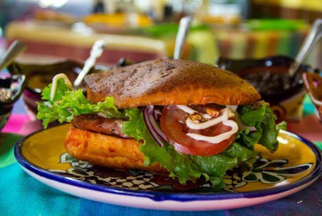 Ruta de pambazos para septiembre