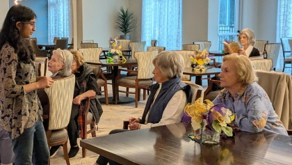 La iniciativa de Tejasvi Manoj en favor de los 'viejitos': La 'Niña del Año' según TIME