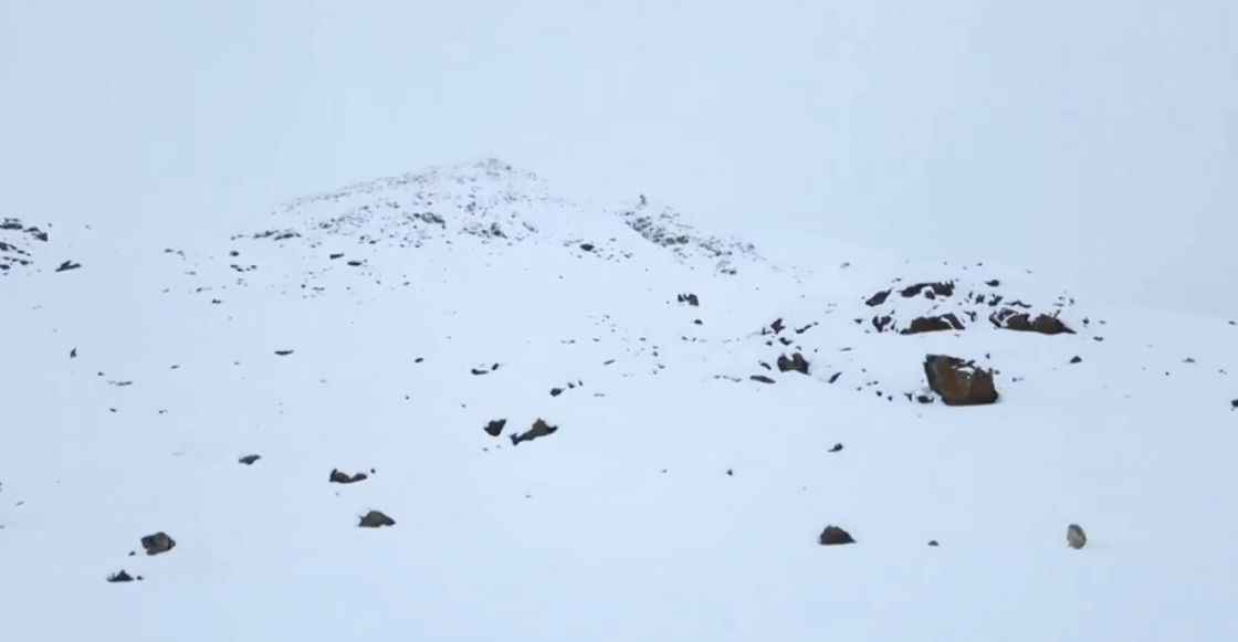 cientos-personas-atrapadas-monte-everest-tormenta-nieve-1