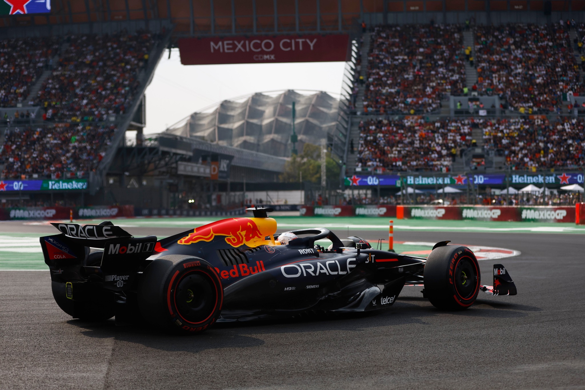 Accesos, transporte, horarios y más: Tu guía para ir al Gran Premio de México 2025