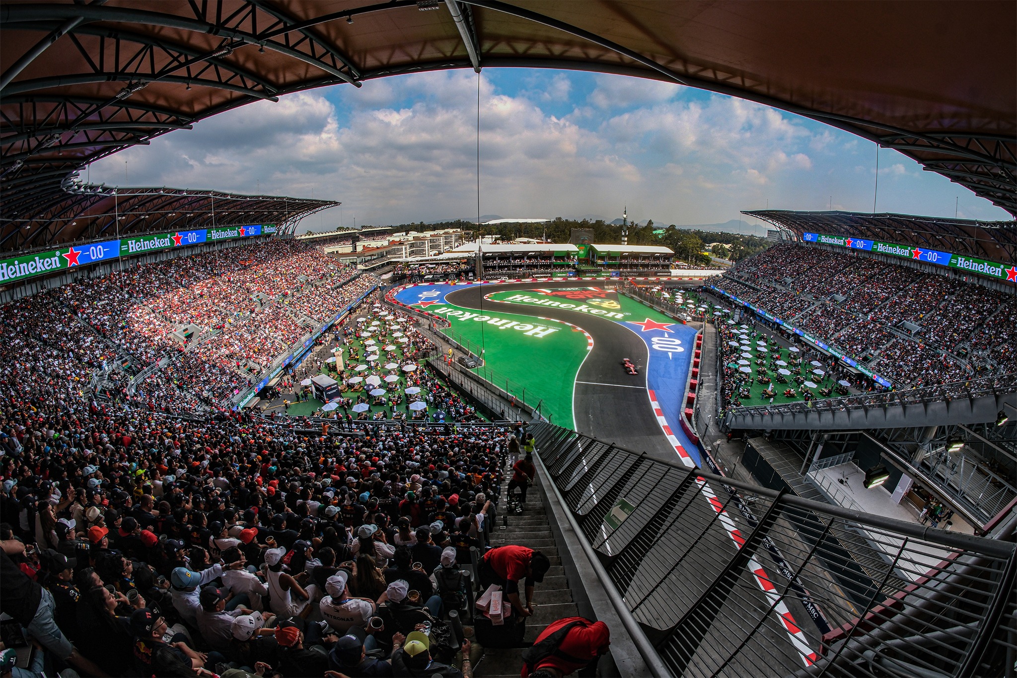 Accesos, transporte, horarios y más: Tu guía para ir al Gran Premio de México 2025