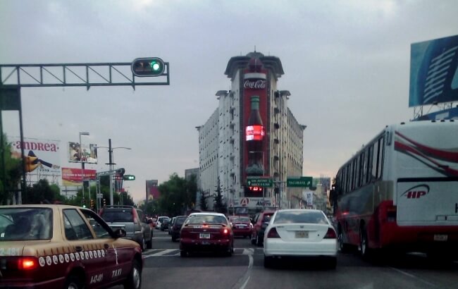 La extraña historia de Avenida Revolución