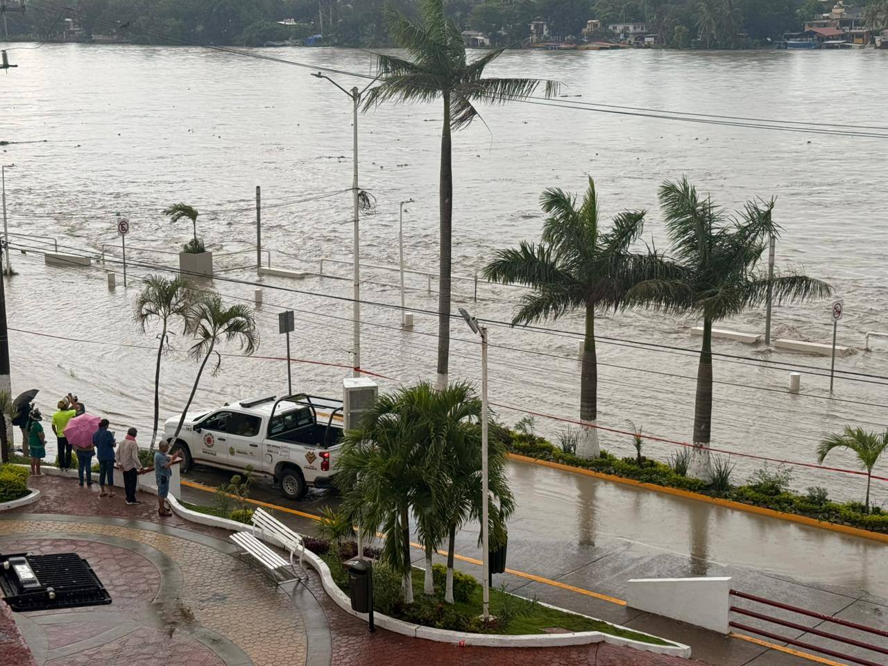 Los videos que muestran lo terrible de las inundaciones en Poza Rica