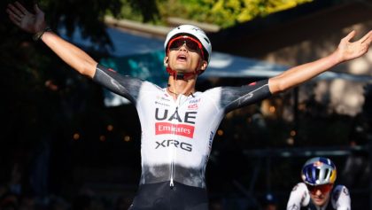 Isaac del Toro gana el Giro Dell' Emilia con épico rebase