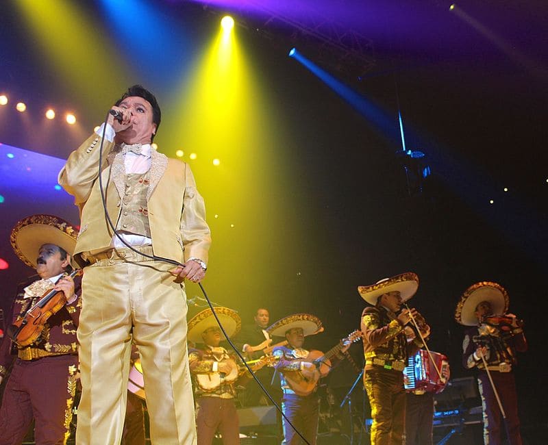 Letras de Juan Gabriel