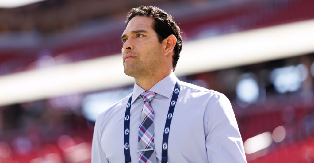 Mark Sánchez es apuñalado en Indianapolis previo al Colts vs Raiders