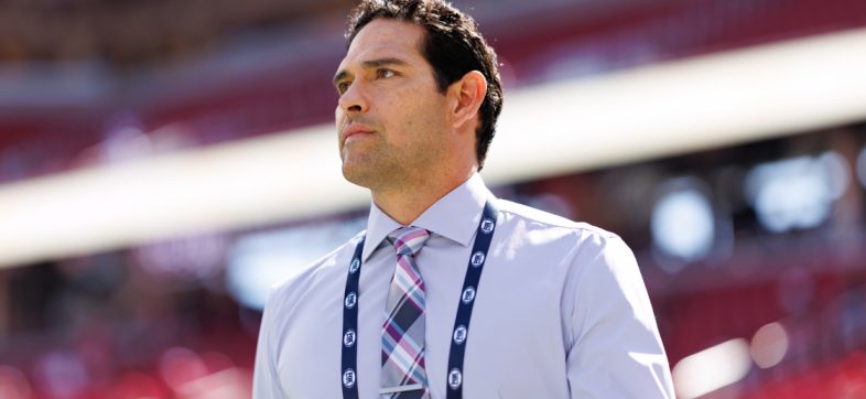 Mark Sánchez es apuñalado en Indianapolis previo al Colts vs Raiders