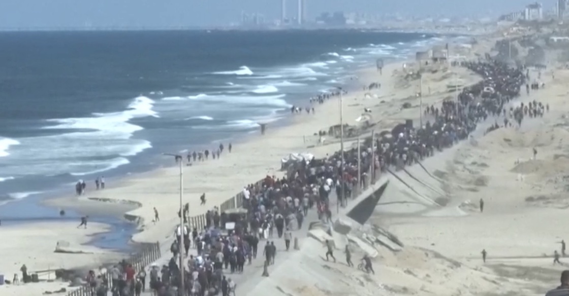 Palestinos regresan a Gaza