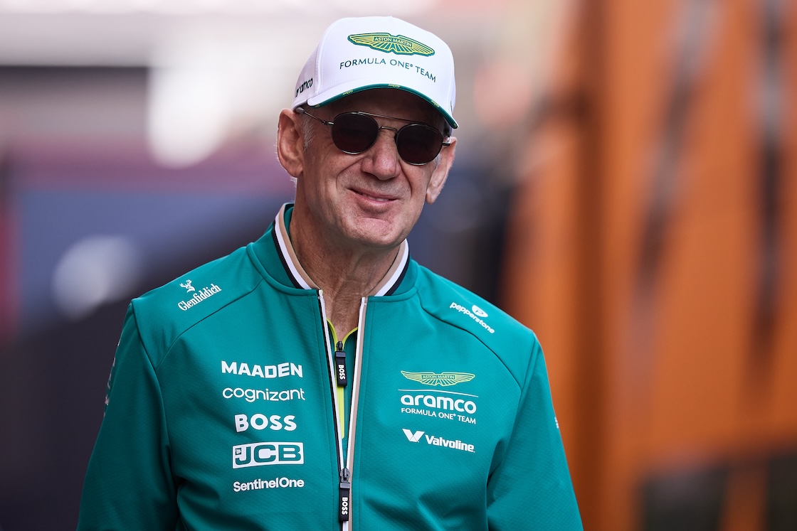 Adrian Newey, socio técnico de Aston Martin